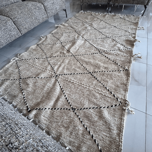 Tapis Zanafi Beige Rayé en Noir - SAFIA RUGS