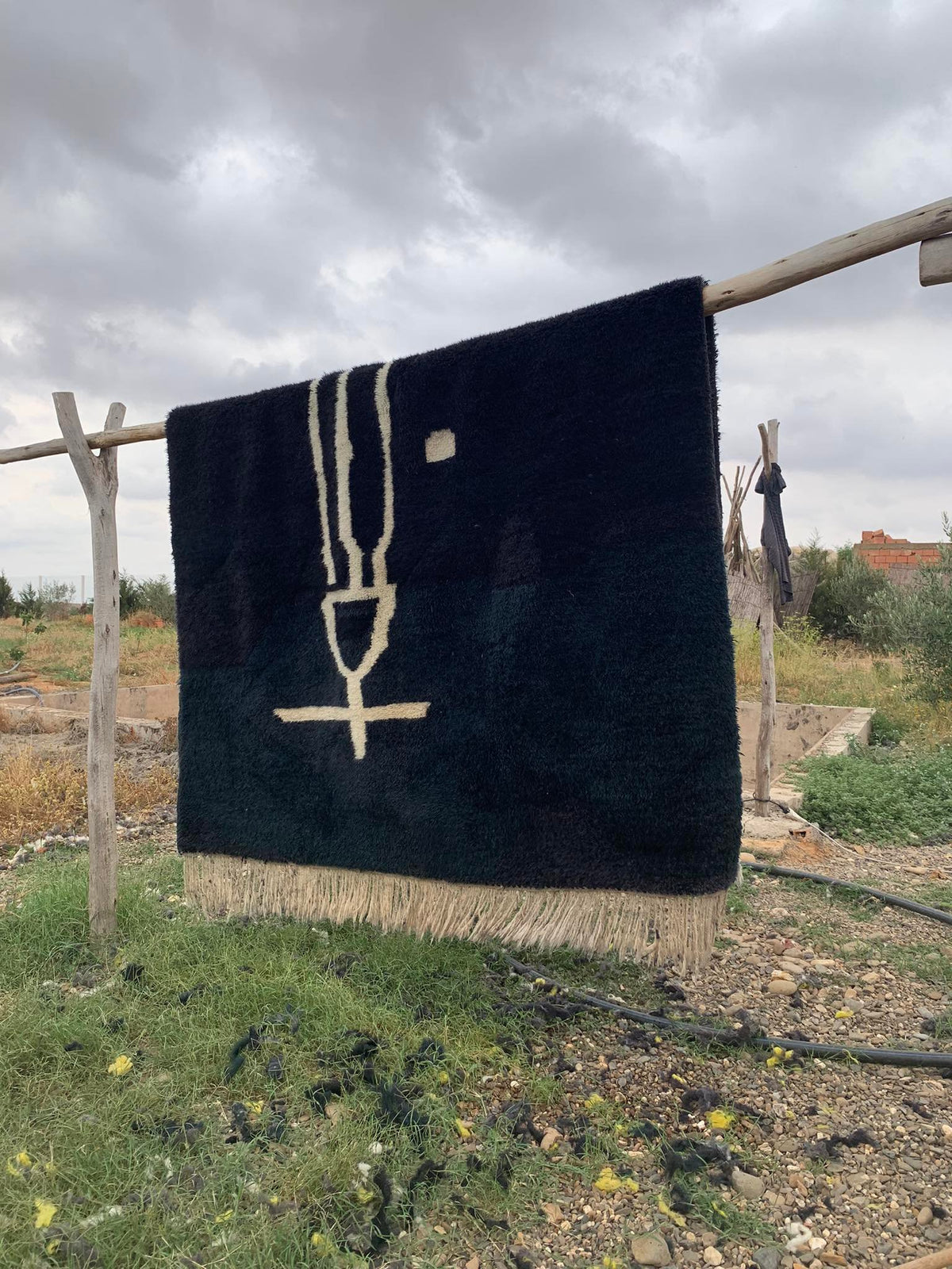 Tapis berbère de luxe Mrirt Salon Noir