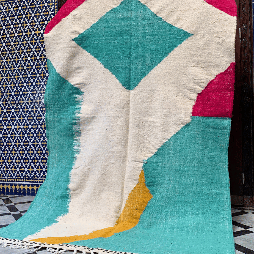 Tapis berbère Zanafi bleu vert rose fushia - SAFIA RUGS