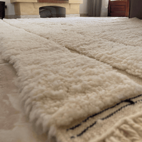 Tapis blanc inspiration luxe sur mesure - SAFIA RUGS