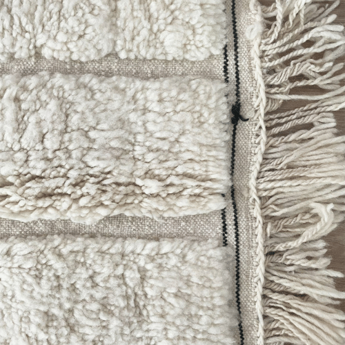 Tapis blanc inspiration luxe sur mesure - SAFIA RUGS