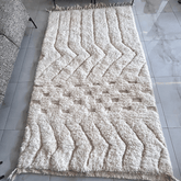 Tapis Beni Ouarain Blanc Lignes et Damier - SAFIA RUGS