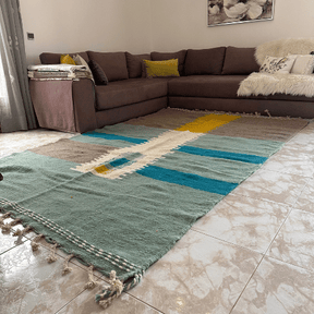 Tapis berbère Zanafi jaune bleu et gris - SAFIA RUGS