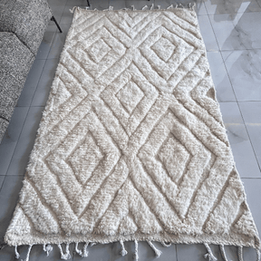 Tapis Beni Ouarain Plusieurs Losanges Blanc - SAFIA RUGS