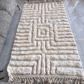 Tapis Beni Ouarain Blanc Majestueux - SAFIA RUGS