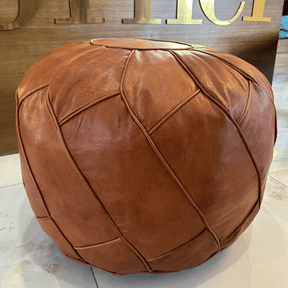 Pouf berbère en cuir Tabac - SAFIA RUGS