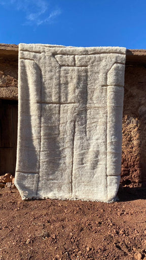 Tapis Mrirt Luxueux Blanc à Rayures Beiges
