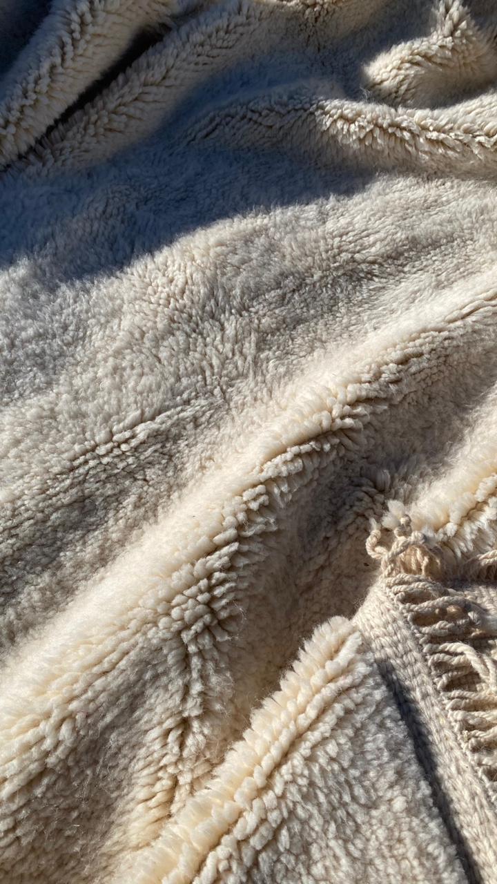 Tapis Mrirt Blanc luxueux - SAFIA RUGS