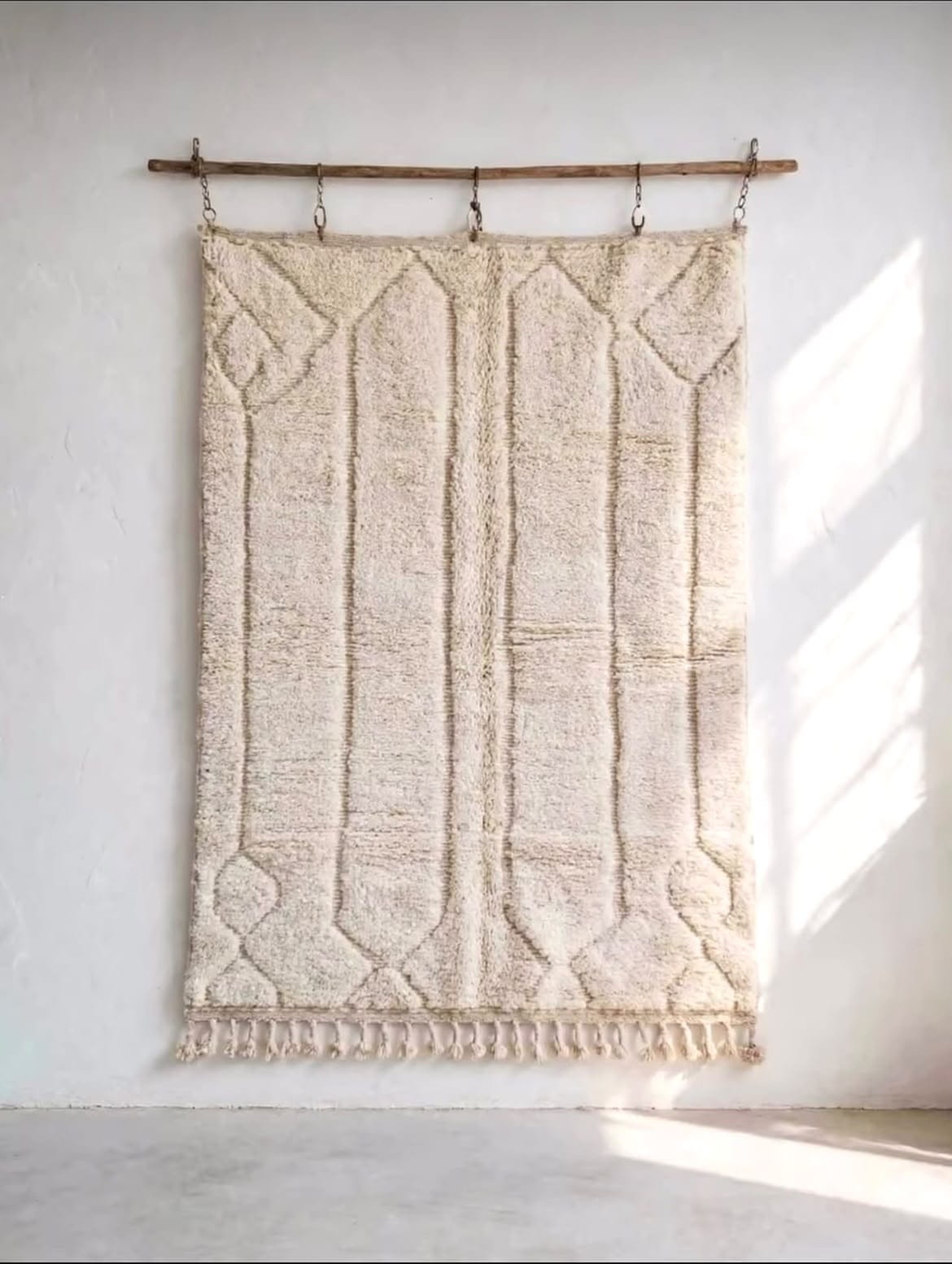 Petit Tapis Béniourain de Chambre Blanc