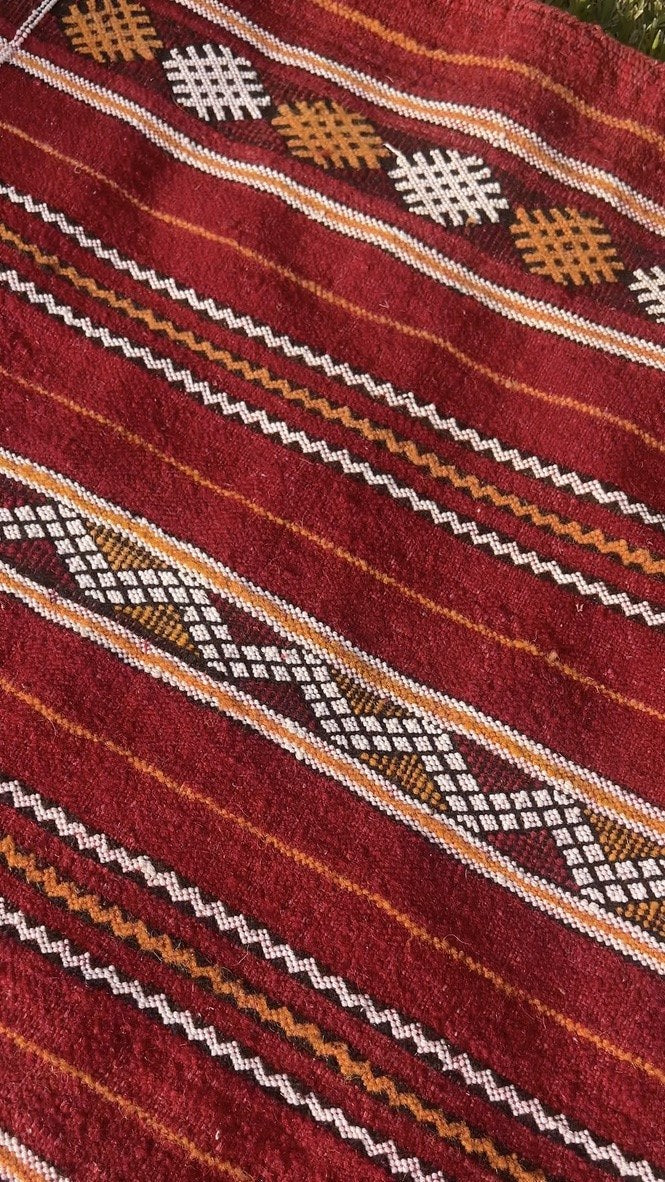 Petit Hanbel Bordeaux Zigzag - SAFIA RUGS